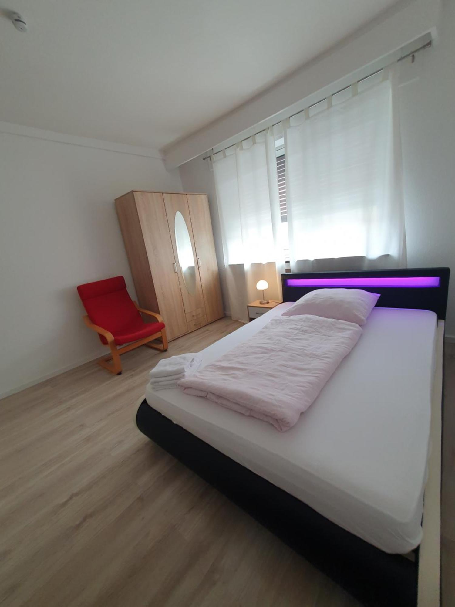 Gemuetliches Privatzimmer An Der Uniklinik Mainz. Sehr Zentral Buitenkant foto